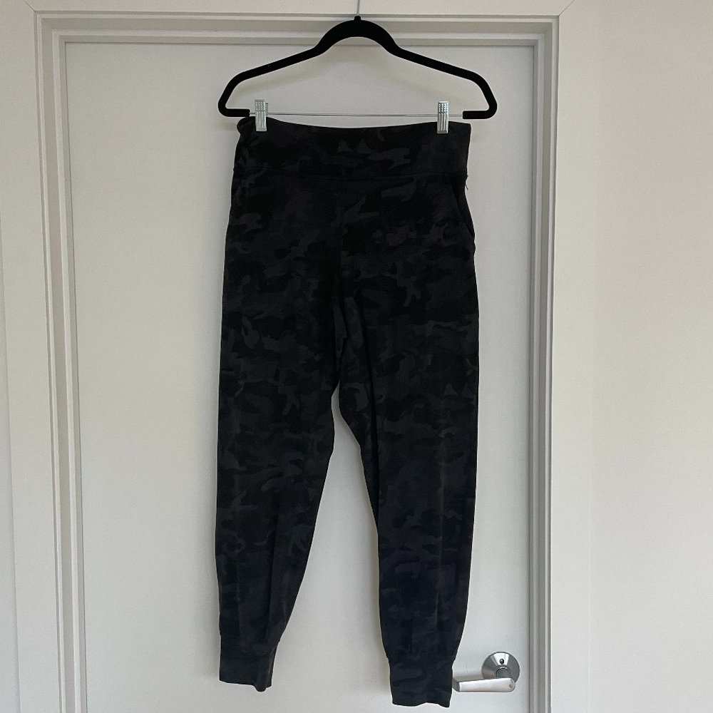 LuluLemon athletic pants